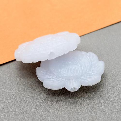 匠心点缀，指间雅韵——塑料仿白玉竖孔直通莲花流苏配件，DIY手工艺品的点睛之选